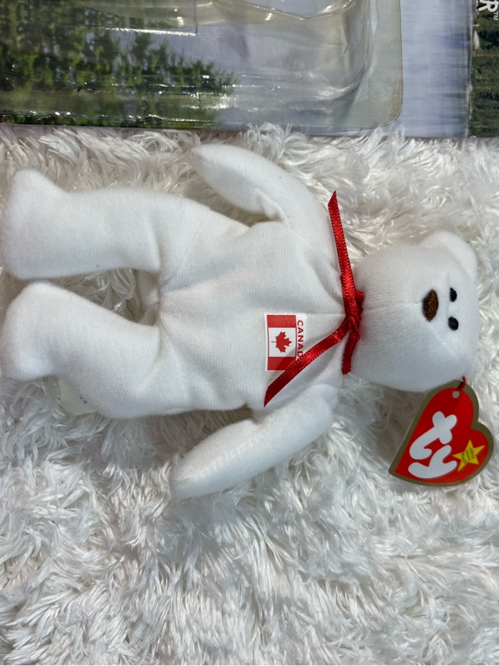 Ty White Plush Snowman with Red Ribbon and Canada Flag